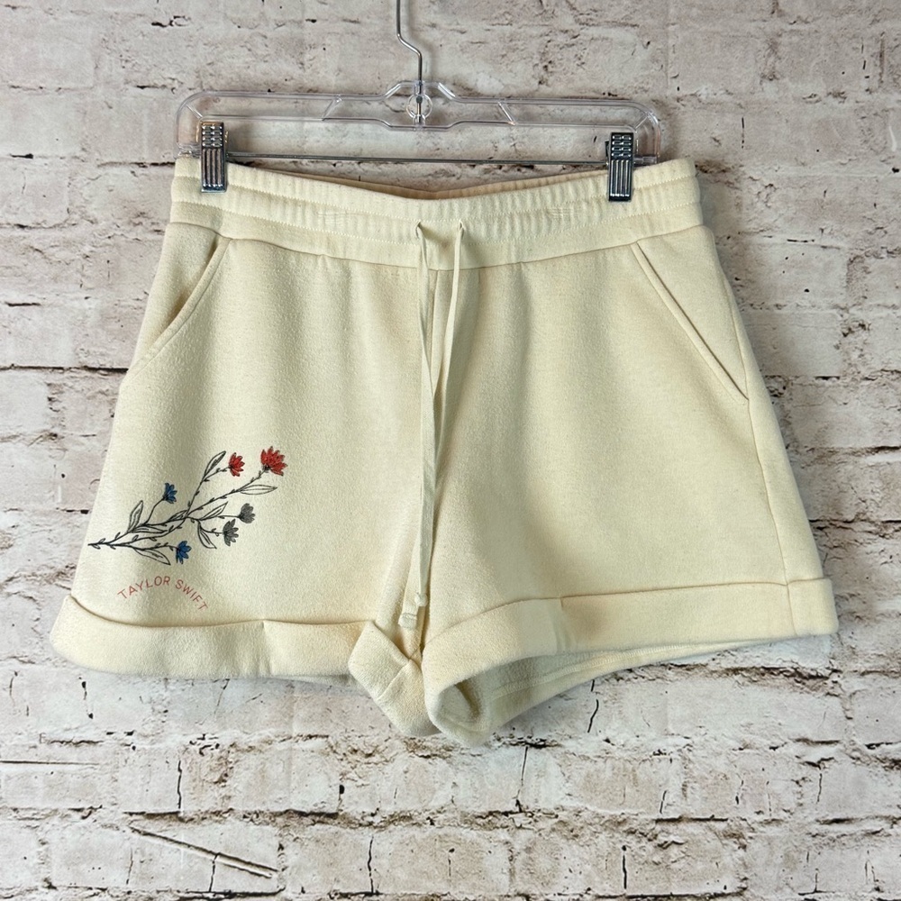 Taylor Swift Medium Loving Him Was Red Lounge Shorts Limited Edition Official M
